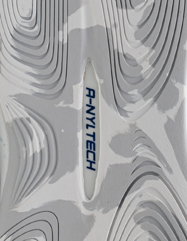 tig outsole